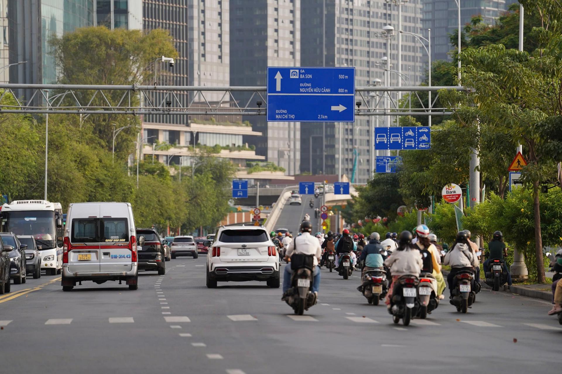 Điều chỉnh giao thông nhiều tuyến đường trung tâm TPHCM vào ngày 16 và 19-4