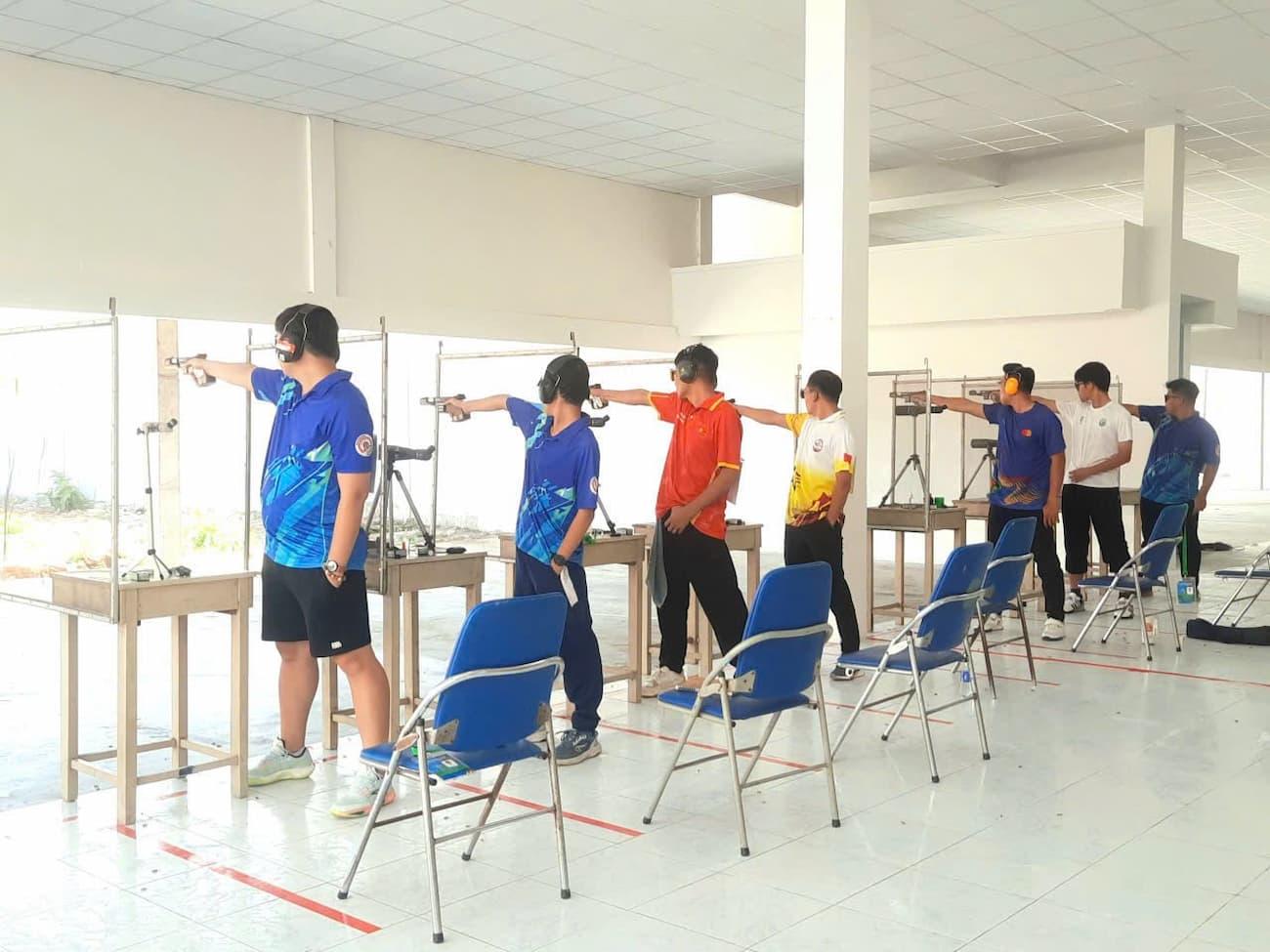 Giải Bắn súng - Thi đấu nội dung súng ngắn