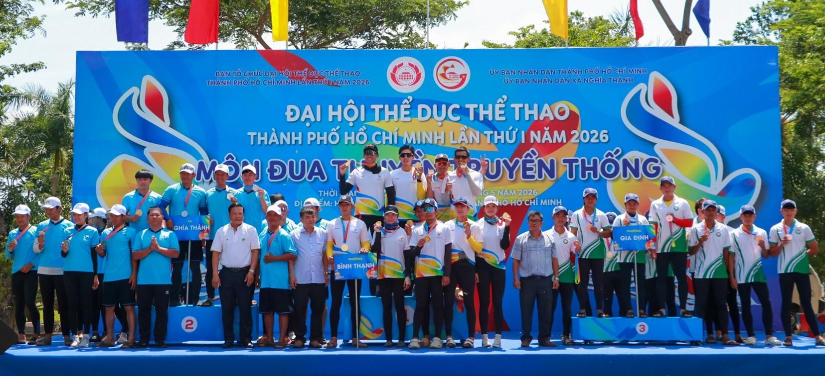 Giải đua thuyền Đại hội Thể dục thể thao Thành phố Hồ Chí Minh lần thứ 1 năm 2026 Phường Bình Thạnh xếp hạng nhất toàn đoàn